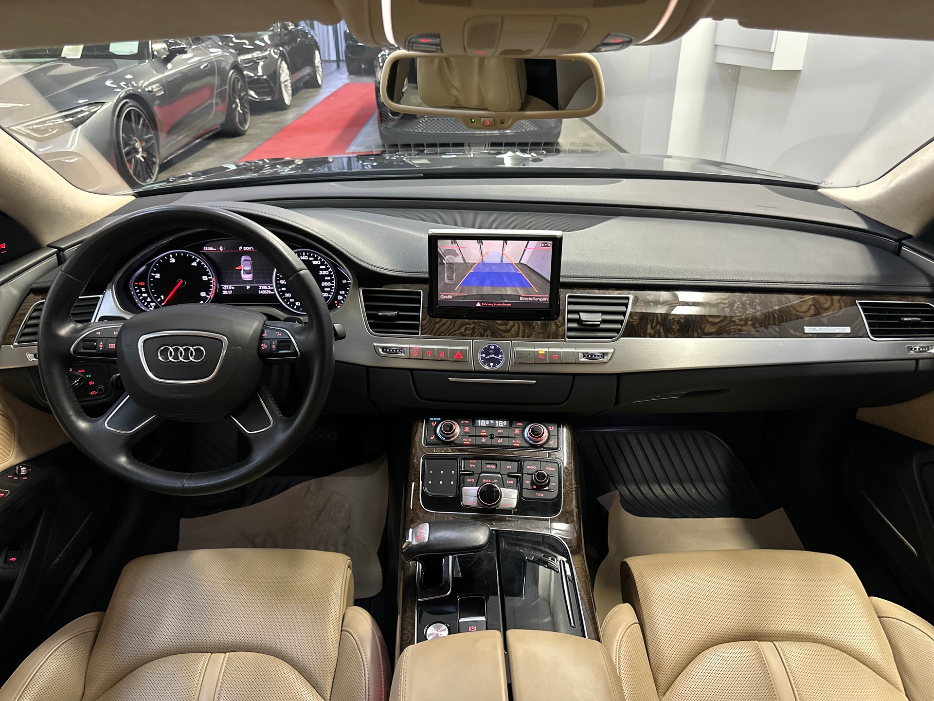 AUDI A8 3.0 TDI quattro tiptronic-image-11