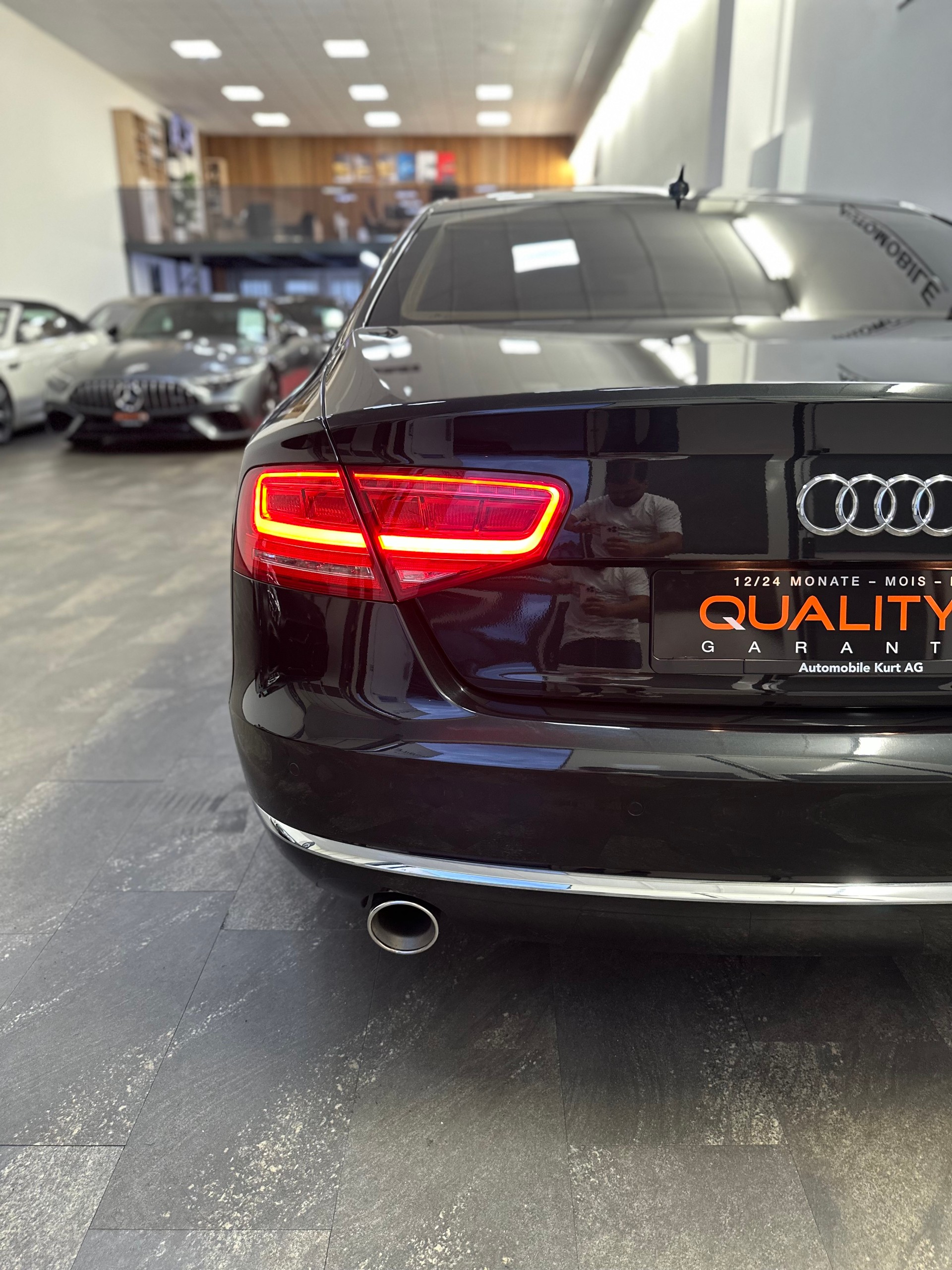 AUDI A8 3.0 TDI quattro tiptronic-image-5