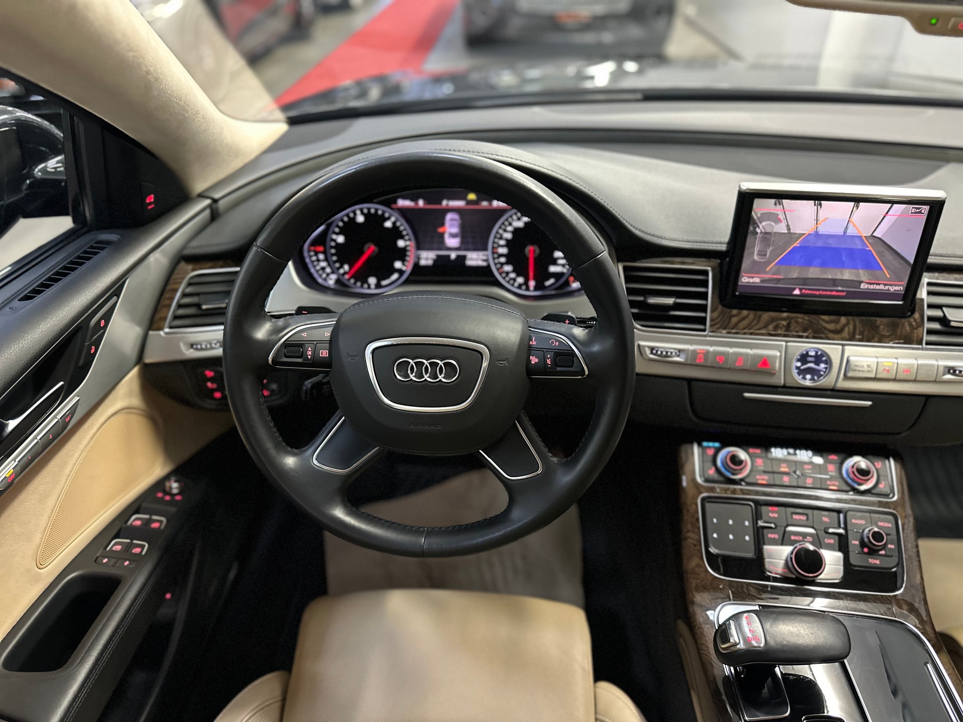AUDI A8 3.0 TDI quattro tiptronic-image-10