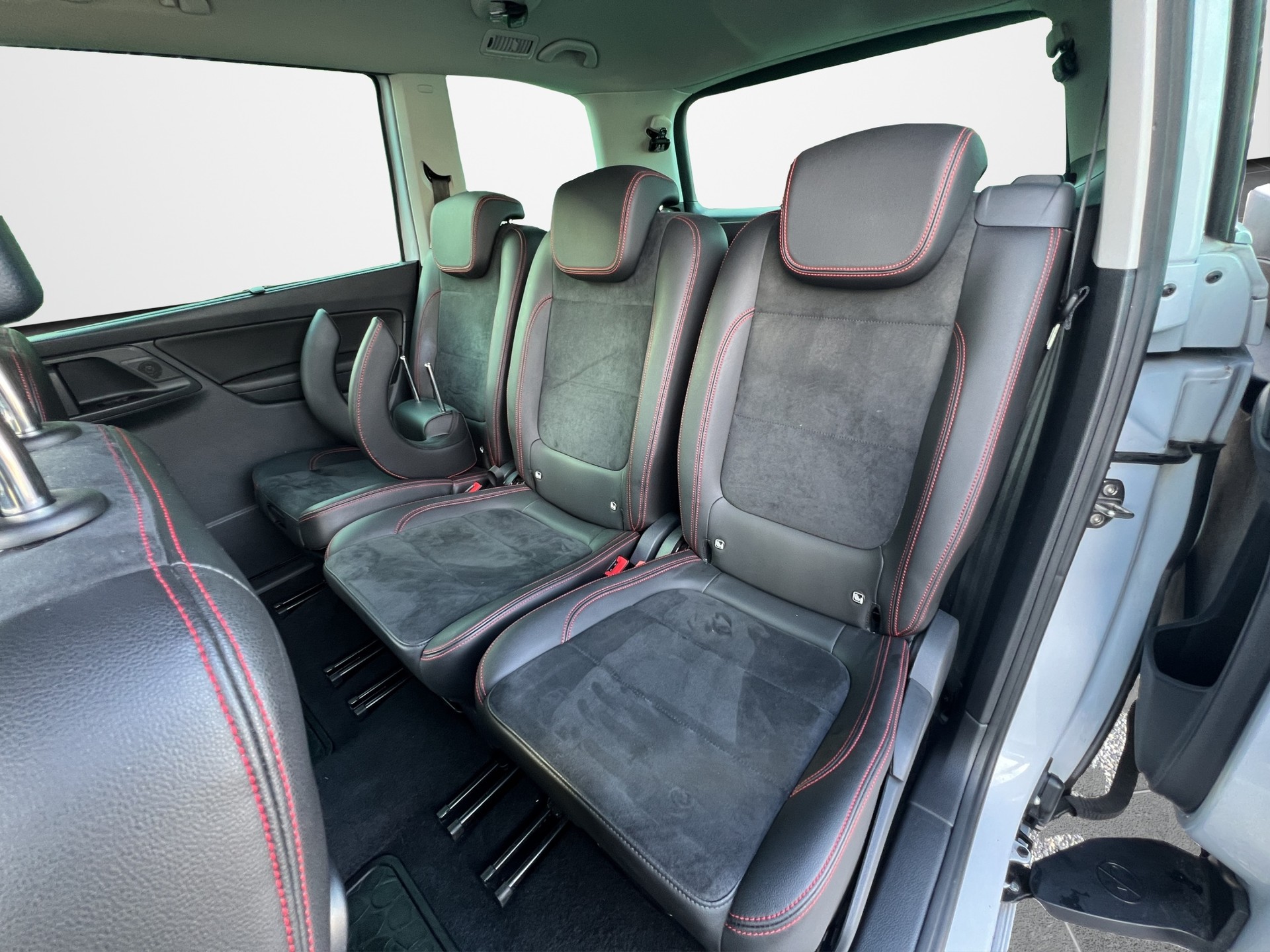 SEAT Alhambra 1.4 TSI Swiss FR DSG S/S-image-11