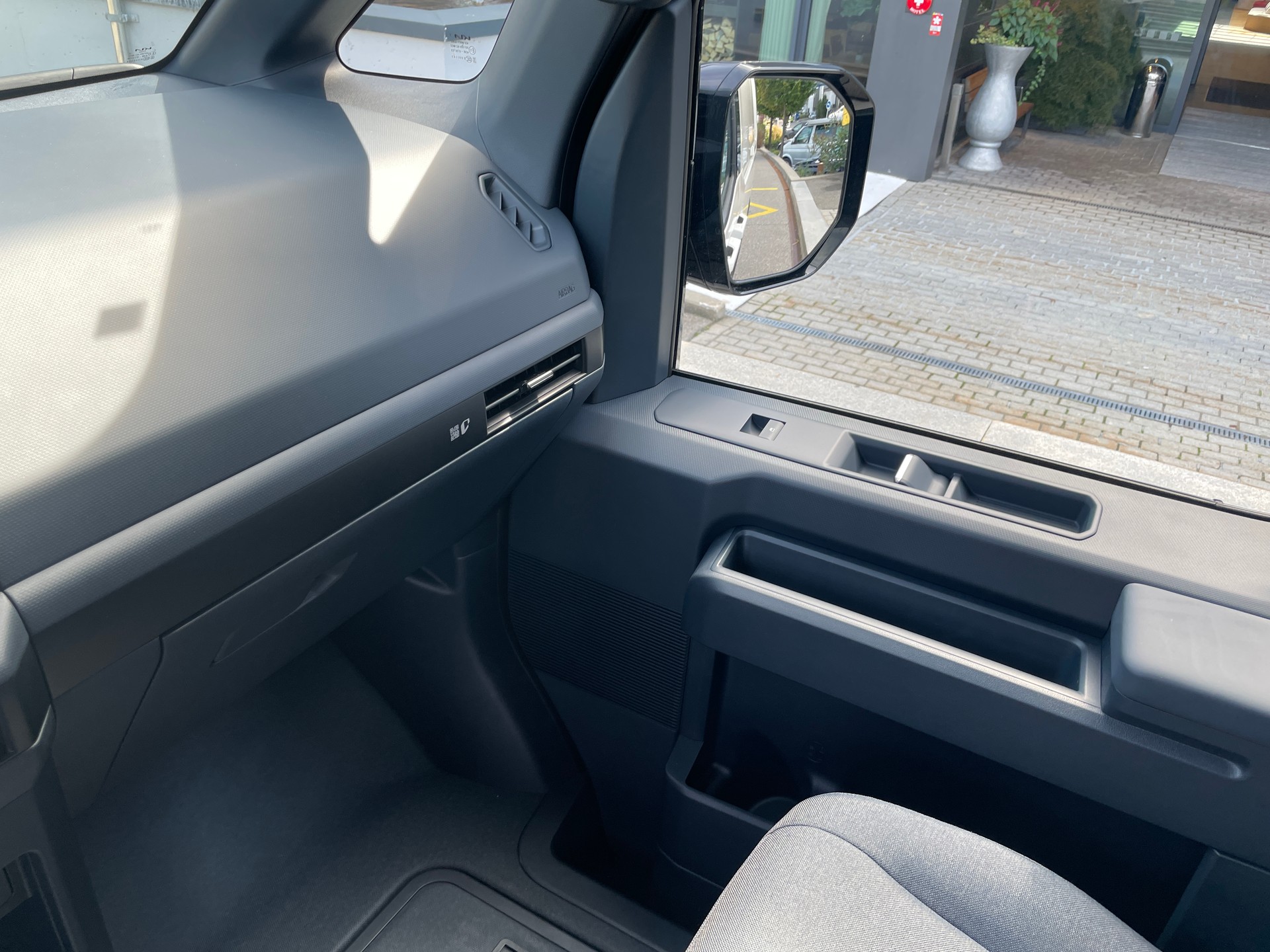 KIA PV5 Cargo 71.2 kWh Plus mit Wärmepumpe, 2-Schiebetüren-image-20