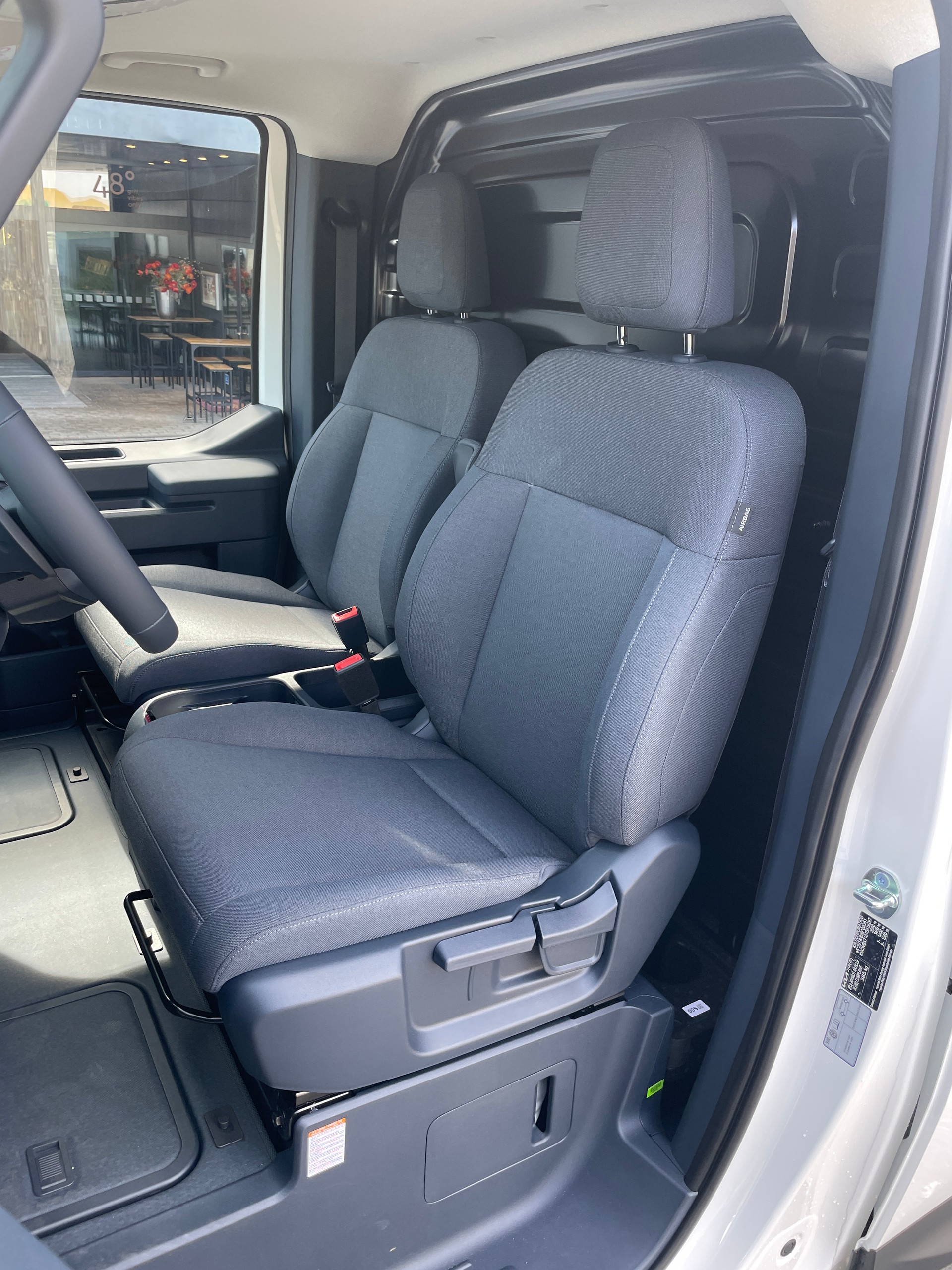 KIA PV5 Cargo 71.2 kWh Plus mit Wärmepumpe, 2-Schiebetüren-image-16