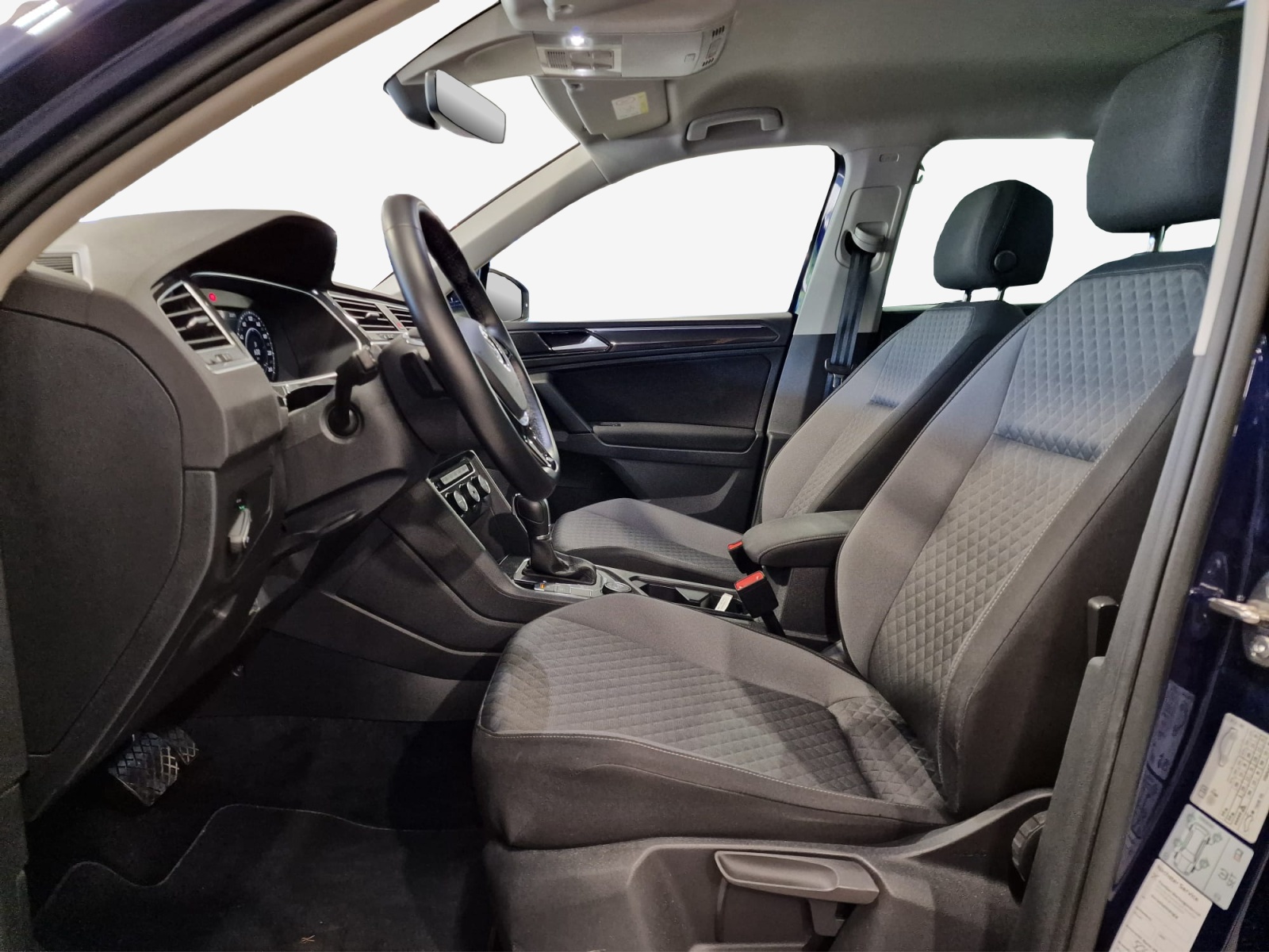 VW Tiguan 2.0TSI Comfortline 4Motion DSG-image-7