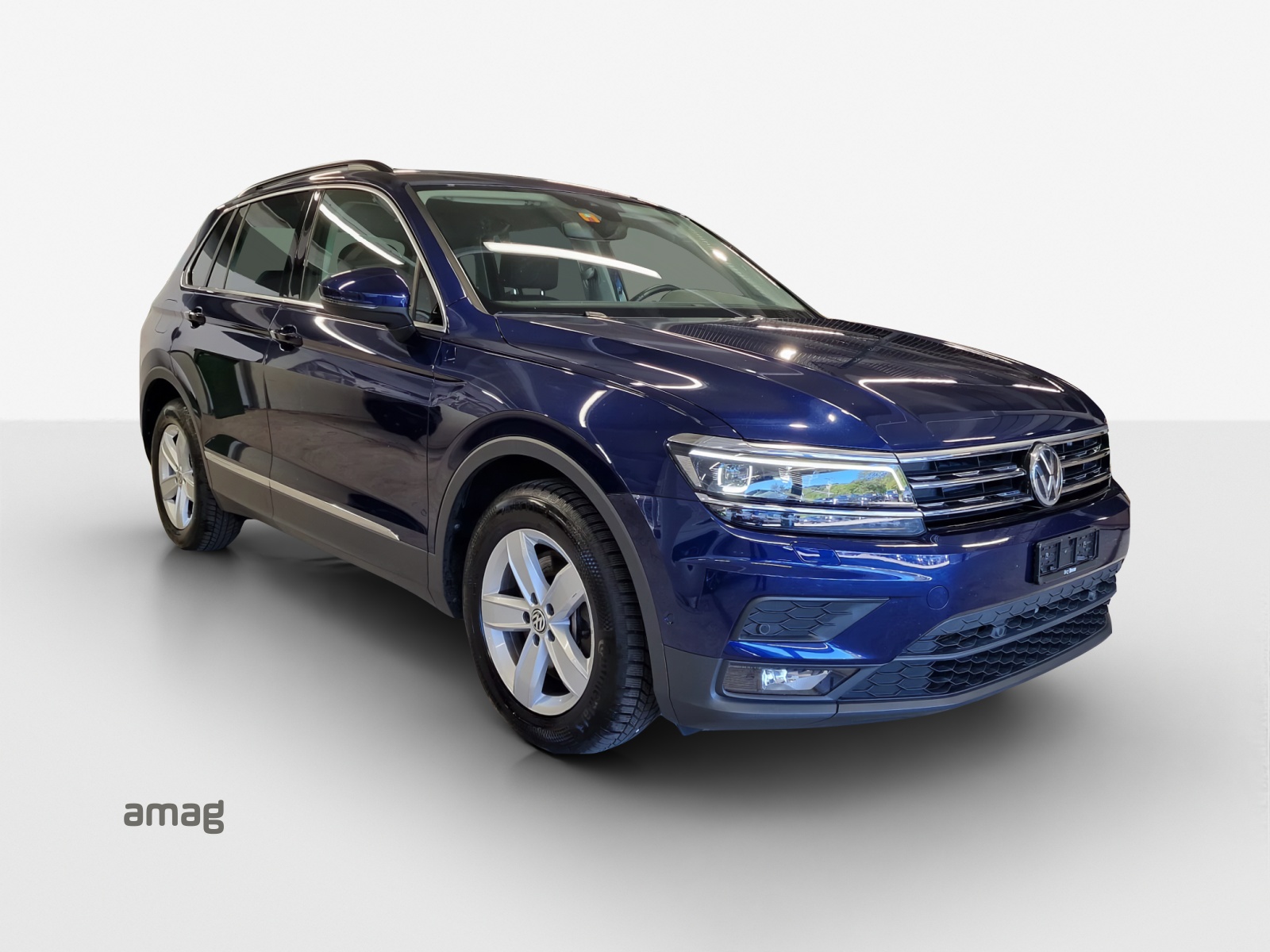 VW Tiguan 2.0TSI Comfortline 4Motion DSG-image-5