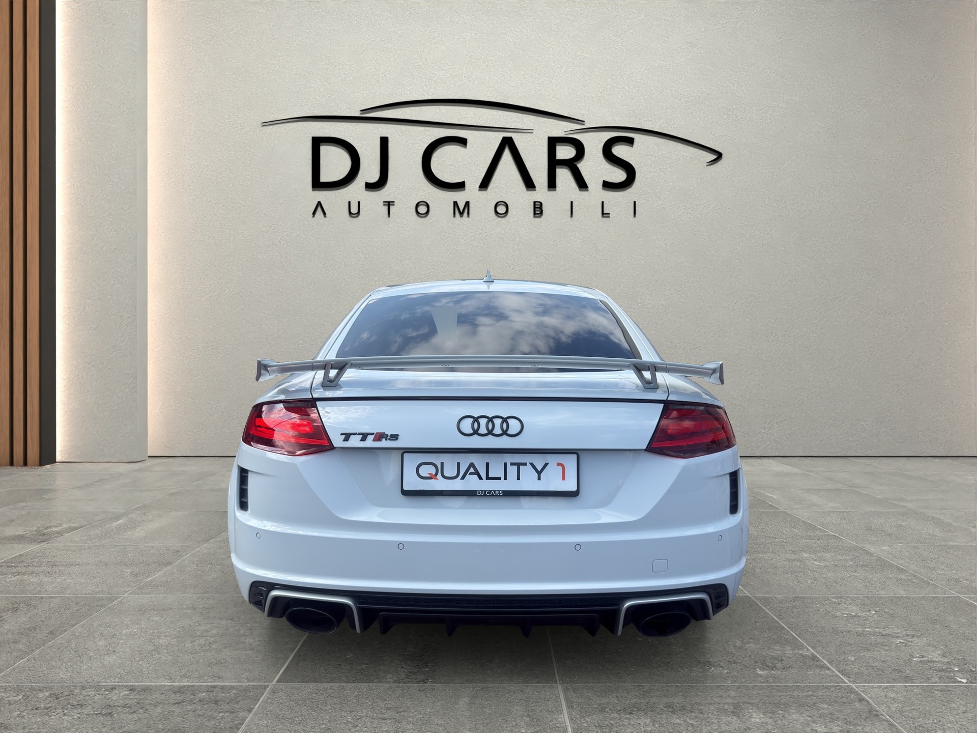 AUDI TT Coupé TTRS quattro S-tronic-image-6