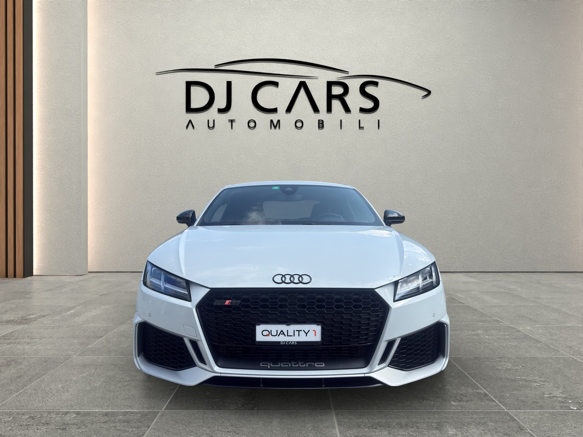 AUDI TT Coupé TTRS quattro S-tronic-image-1