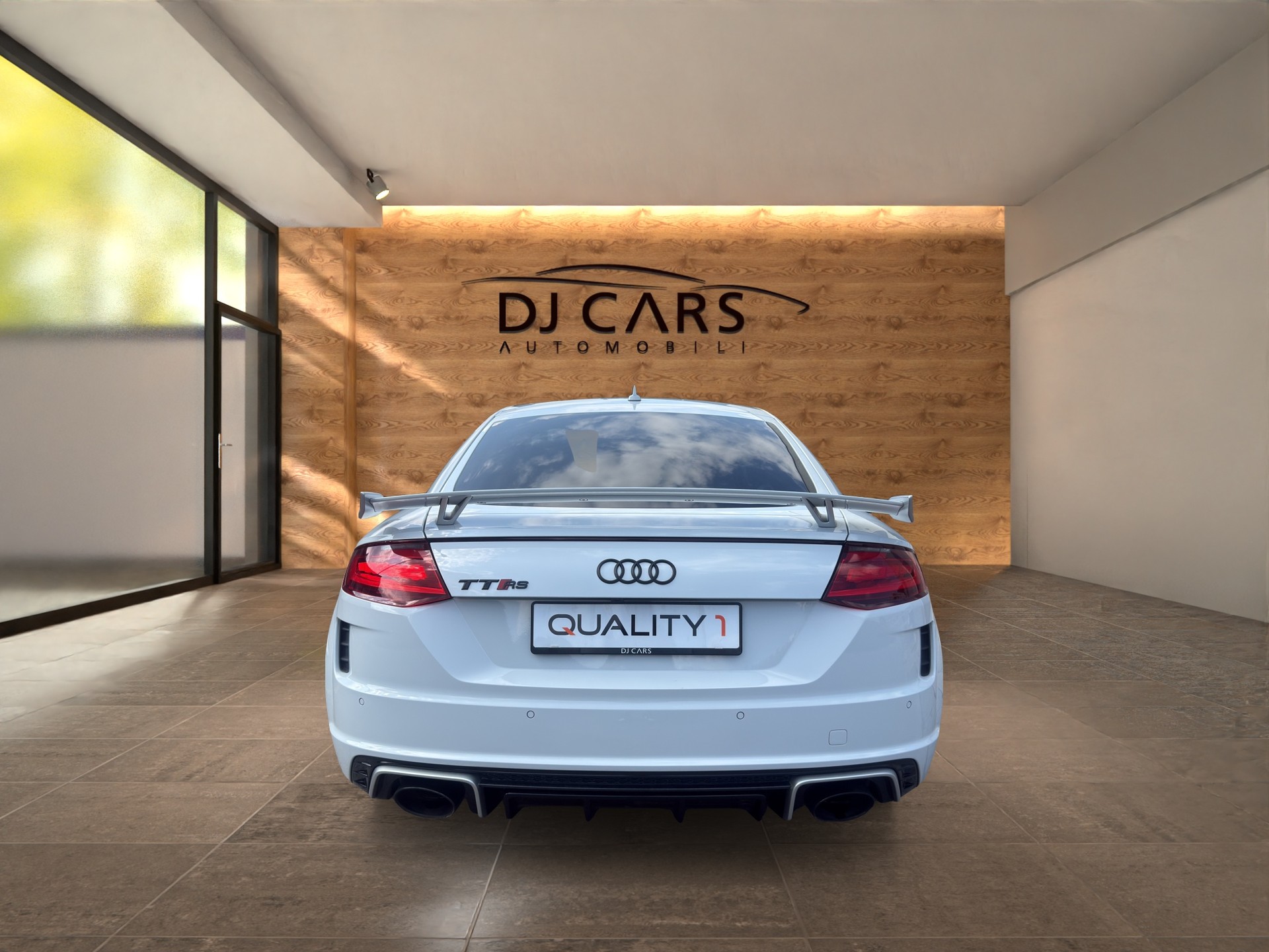 AUDI TT Coupé TTRS quattro S-tronic-image-6