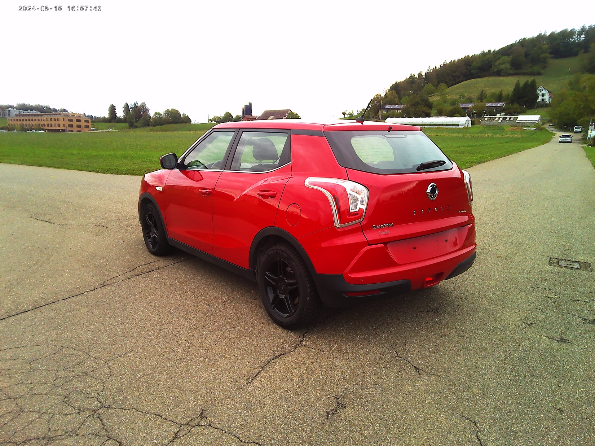 KGM-SsangYong Tivoli 1.6 e-XGi Cityscape 2WD-image-4