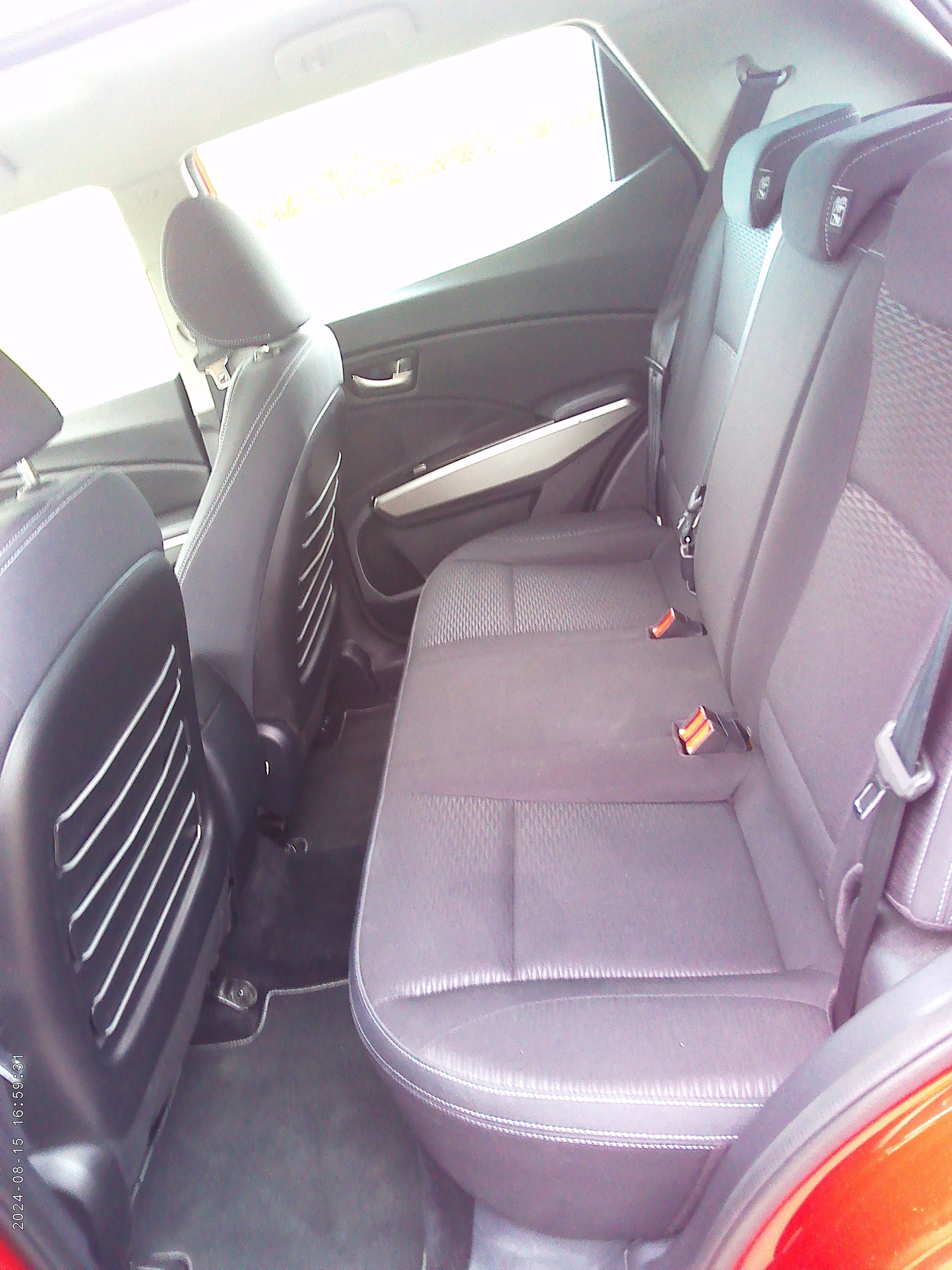 KGM-SsangYong Tivoli 1.6 e-XGi Cityscape 2WD-image-13