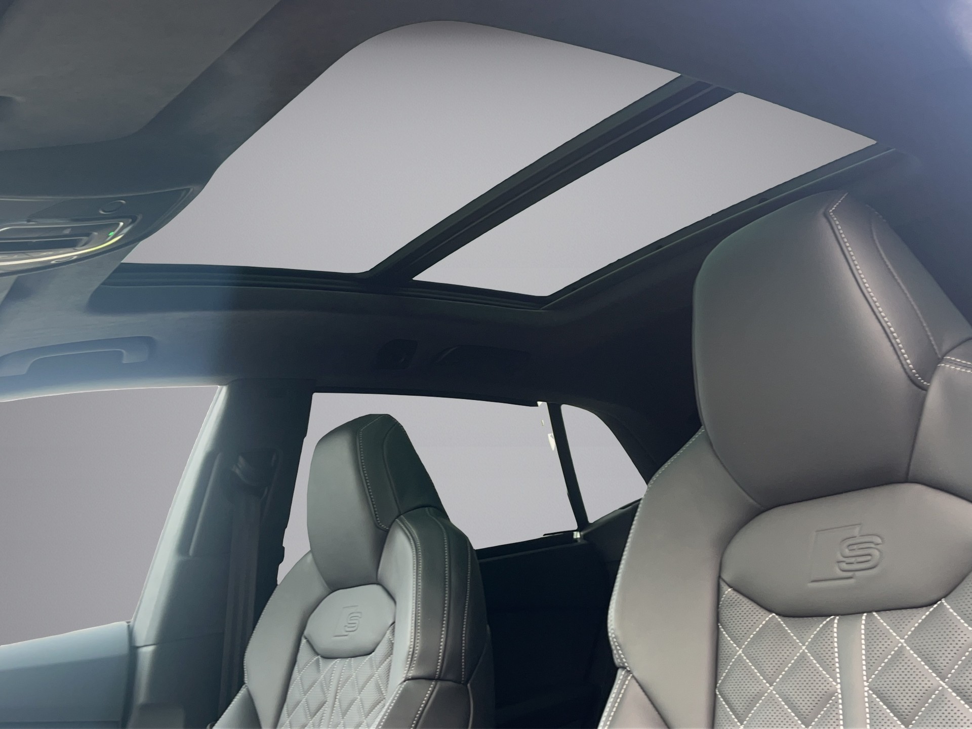 AUDI Q8 50 TDI quattro tiptronic *B&O, Head up, Panodach, AHK, 360°Kamera, Sitzlüftung/Massage*-image-9