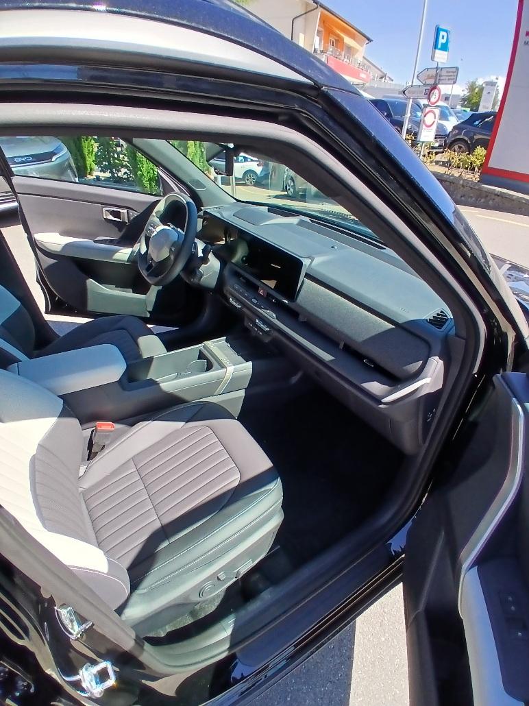 KIA Seltos 1.6 T-GDi GT-Line-image-9