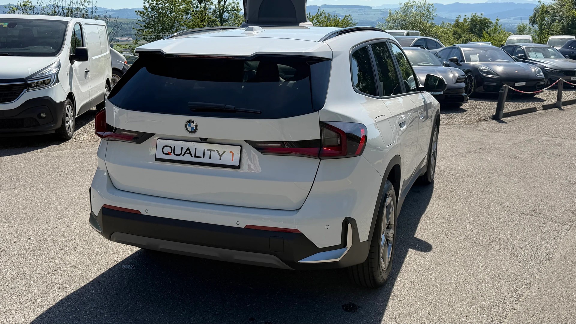 BMW X1 xDrive 20d 48V-image-6