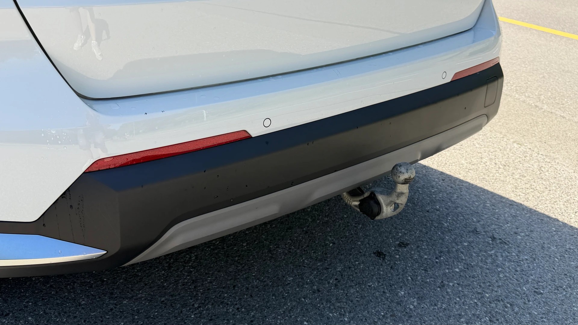 BMW X1 xDrive 20d 48V-image-4