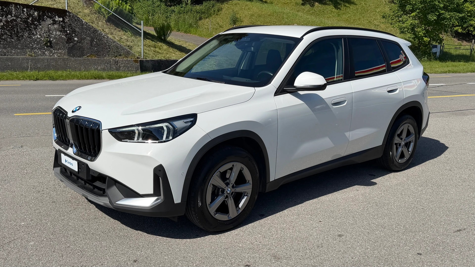 BMW X1 xDrive 20d 48V-image-2