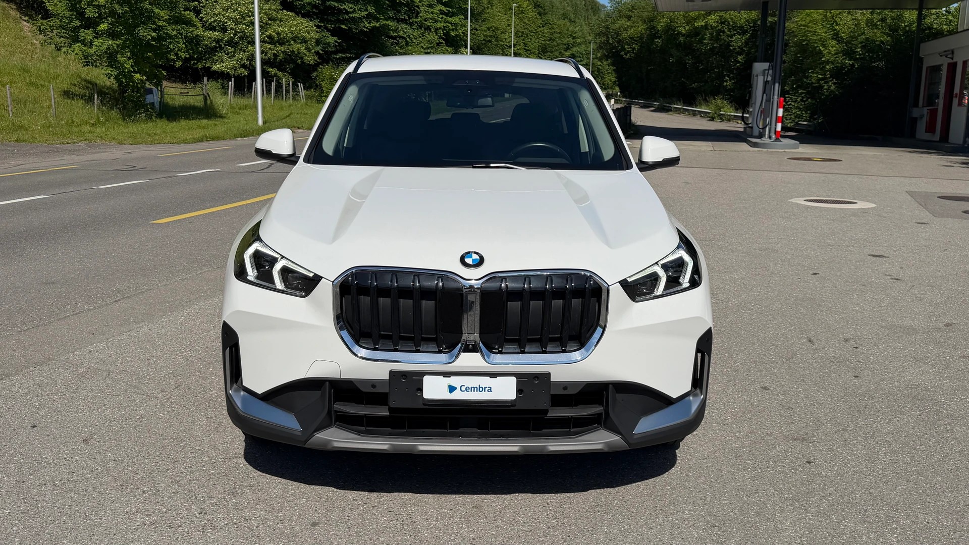 BMW X1 xDrive 20d 48V-image-8