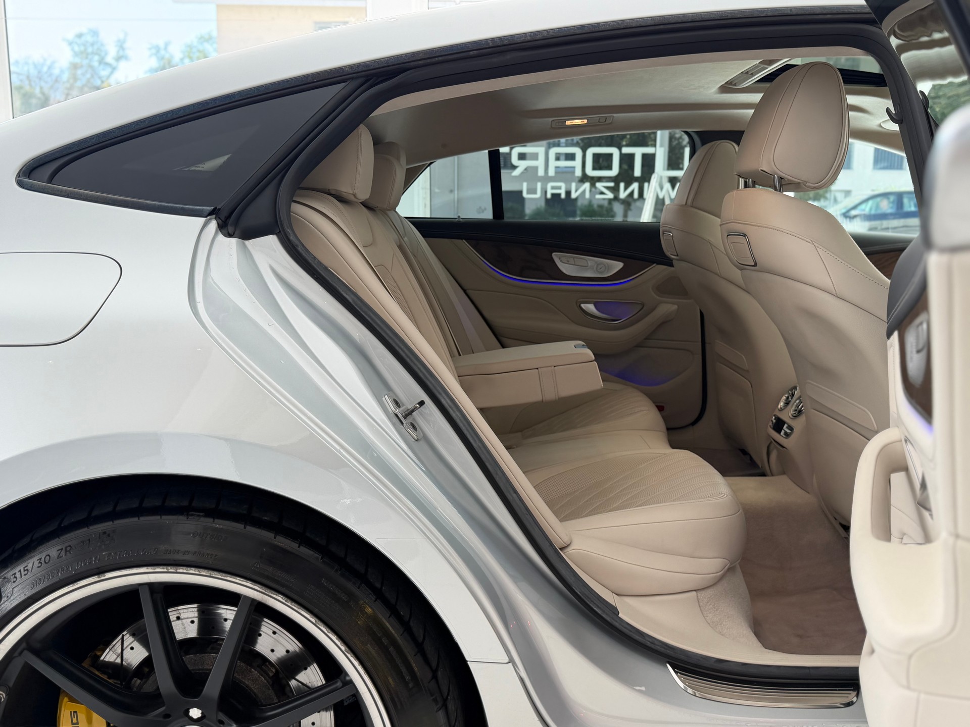 MERCEDES-BENZ AMG GT 4 63 S 4Matic+ Speedshift MCT **Gratisservice**-image-19