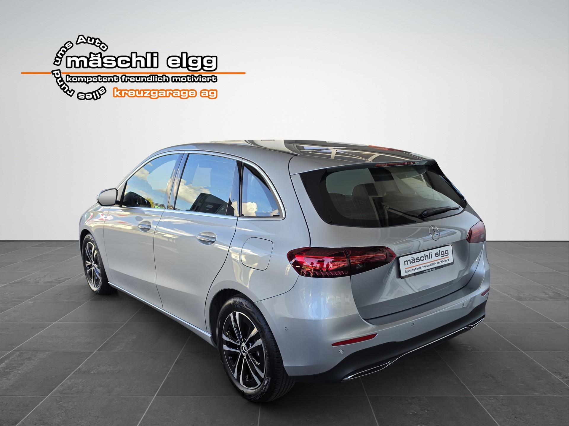 MERCEDES-BENZ B 200 Progressive-image-1