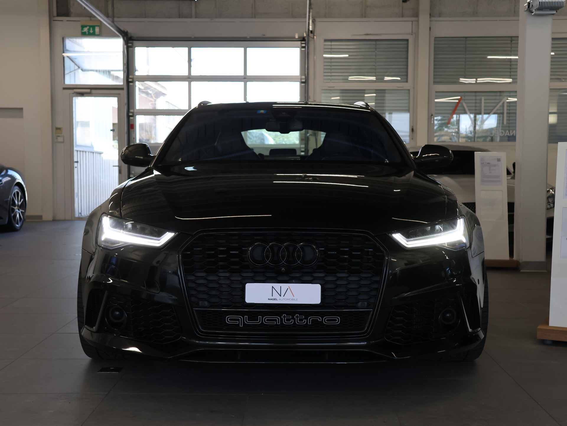 AUDI RS6 Avant 4.0 TFSI V8 performance quattro *DESIGN-PAKET CARBON*-image-2