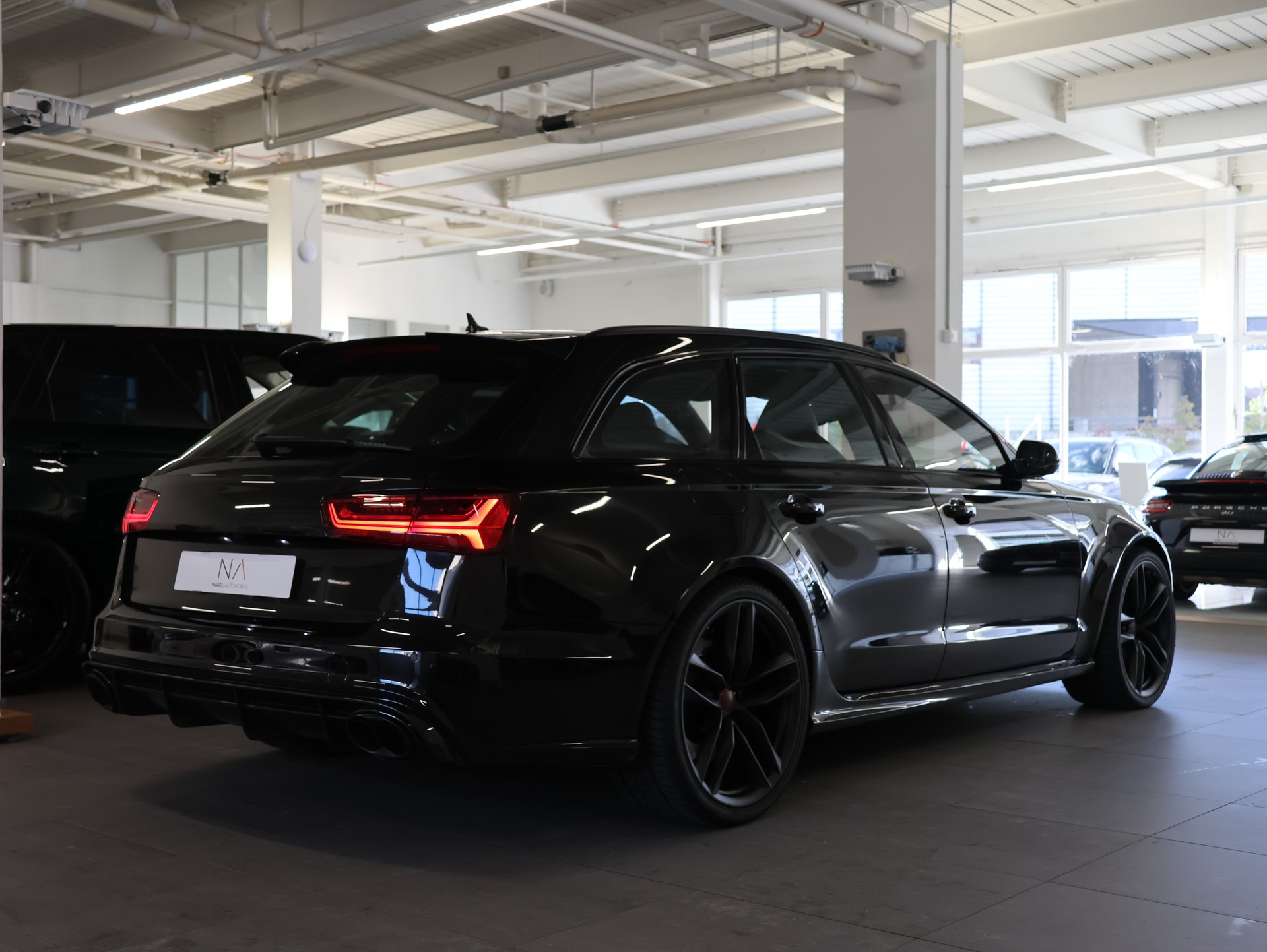 AUDI RS6 Avant 4.0 TFSI V8 performance quattro *DESIGN-PAKET CARBON*-image-7