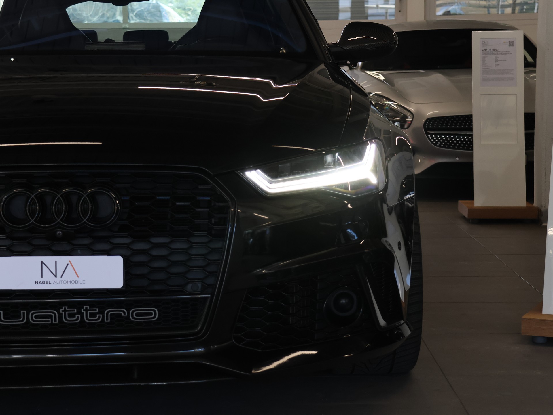 AUDI RS6 Avant 4.0 TFSI V8 performance quattro *DESIGN-PAKET CARBON*-image-3