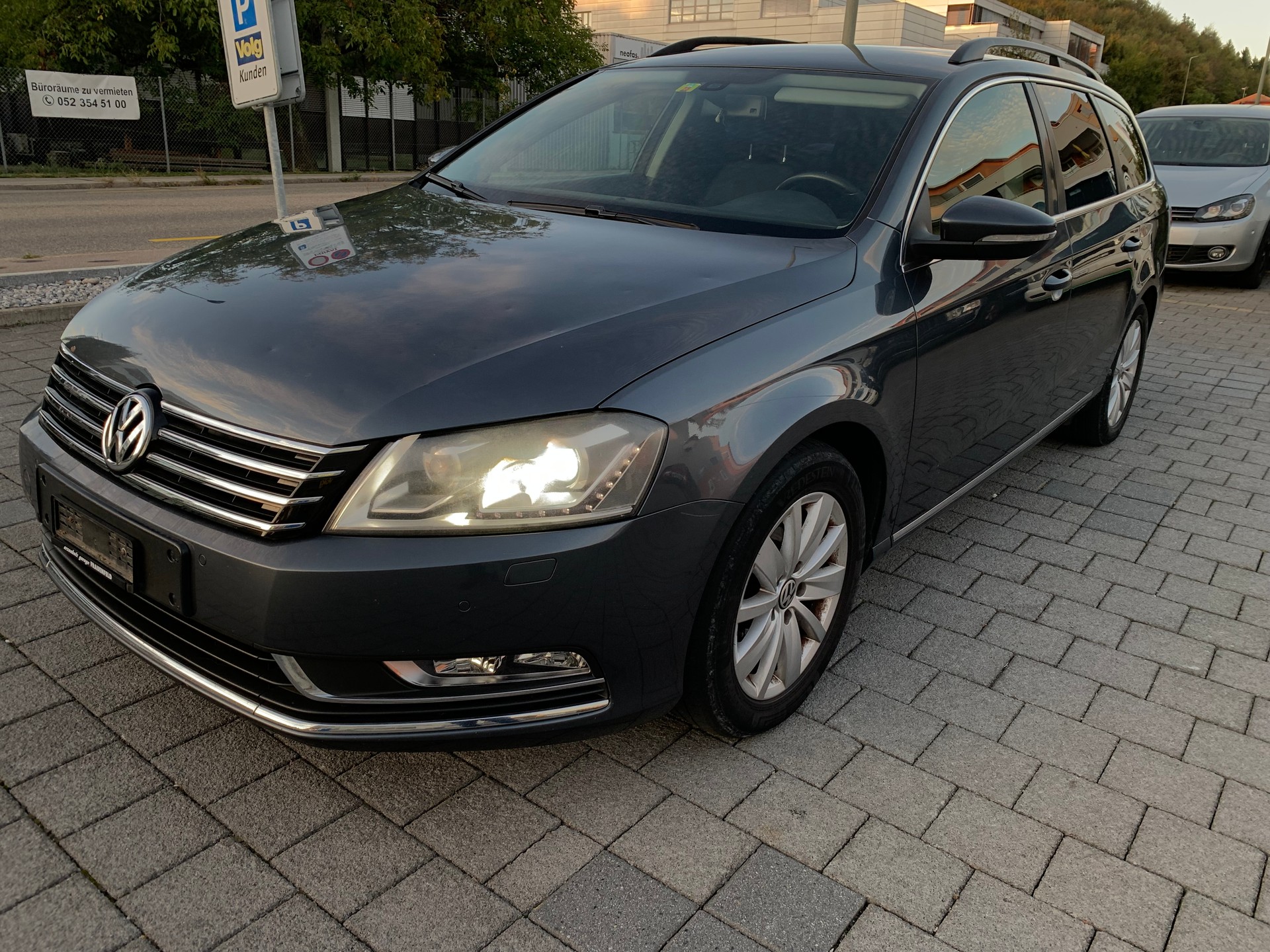 VW Passat Variant 2.0 TDI BMT Comfortline 4MDSG-image-0