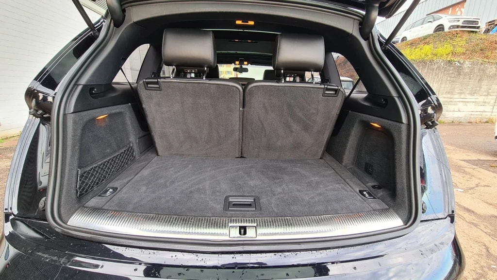 AUDI Q7 3.0 TDI addBlue quattro tiptronic ** 7 Plätzer ** S-Line ** PR-Glasdach ** Frisch ab MFK **-image-7