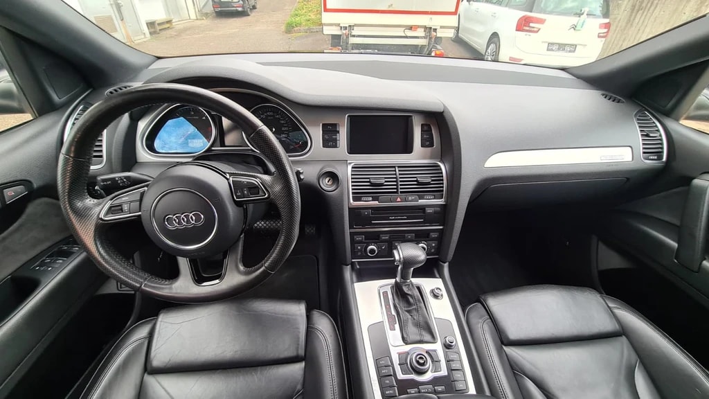 AUDI Q7 3.0 TDI addBlue quattro tiptronic ** 7 Plätzer ** S-Line ** PR-Glasdach ** Frisch ab MFK **-image-11