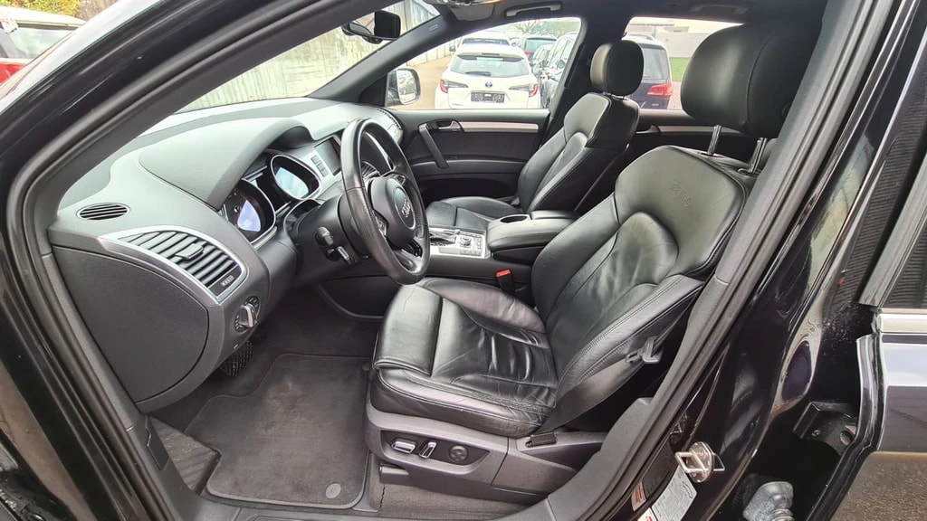 AUDI Q7 3.0 TDI addBlue quattro tiptronic ** 7 Plätzer ** S-Line ** PR-Glasdach ** Frisch ab MFK **-image-12
