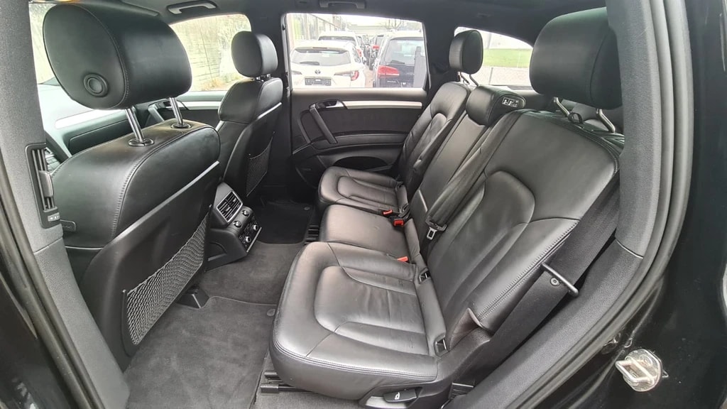 AUDI Q7 3.0 TDI addBlue quattro tiptronic ** 7 Plätzer ** S-Line ** PR-Glasdach ** Frisch ab MFK **-image-14