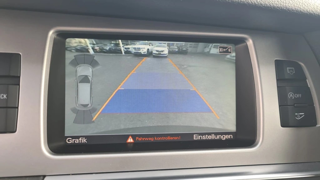 AUDI Q7 3.0 TDI addBlue quattro tiptronic ** 7 Plätzer ** S-Line ** PR-Glasdach ** Frisch ab MFK **-image-9