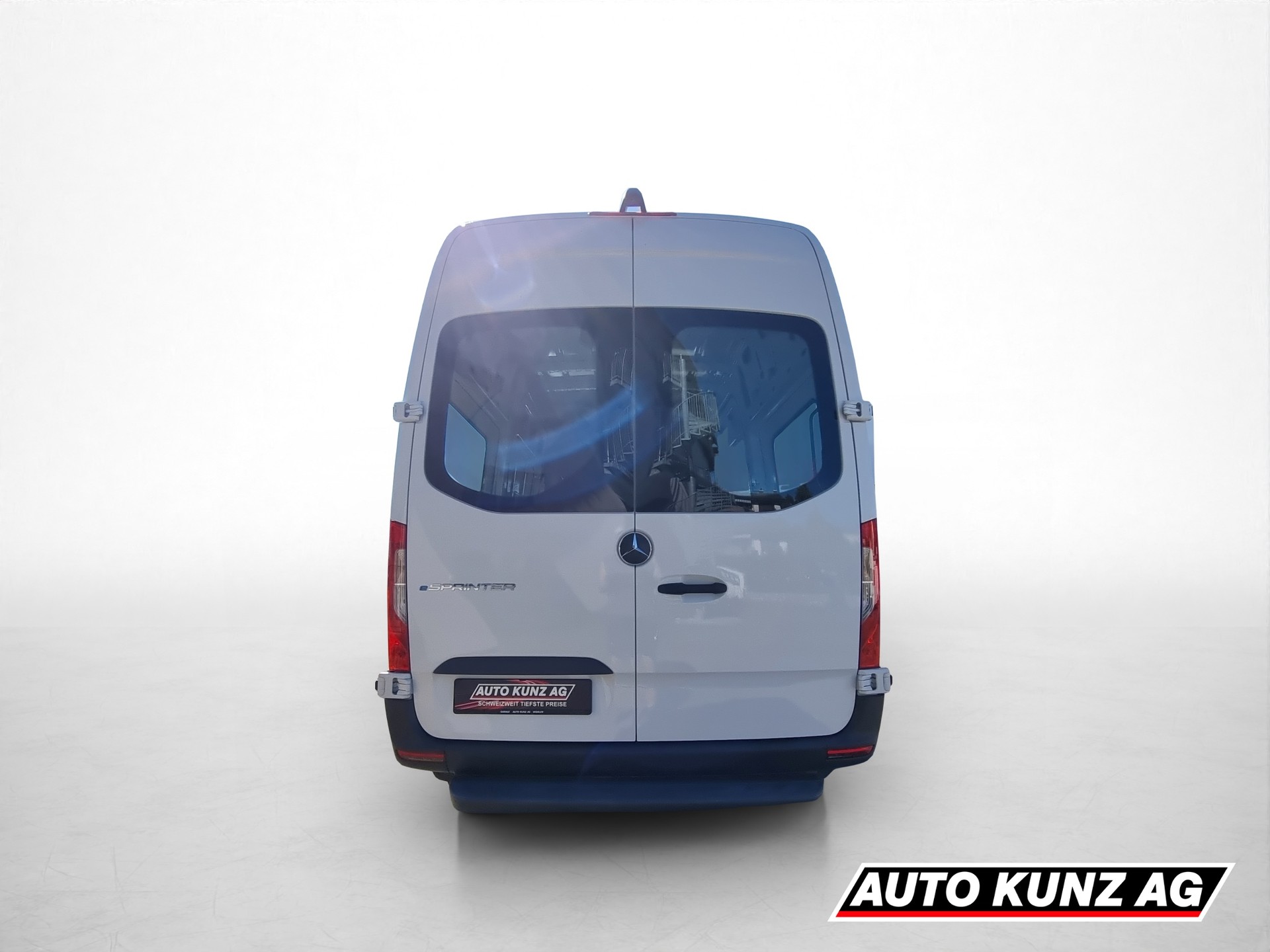 MERCEDES-BENZ eSprinter 320 56kWh StPro-image-4