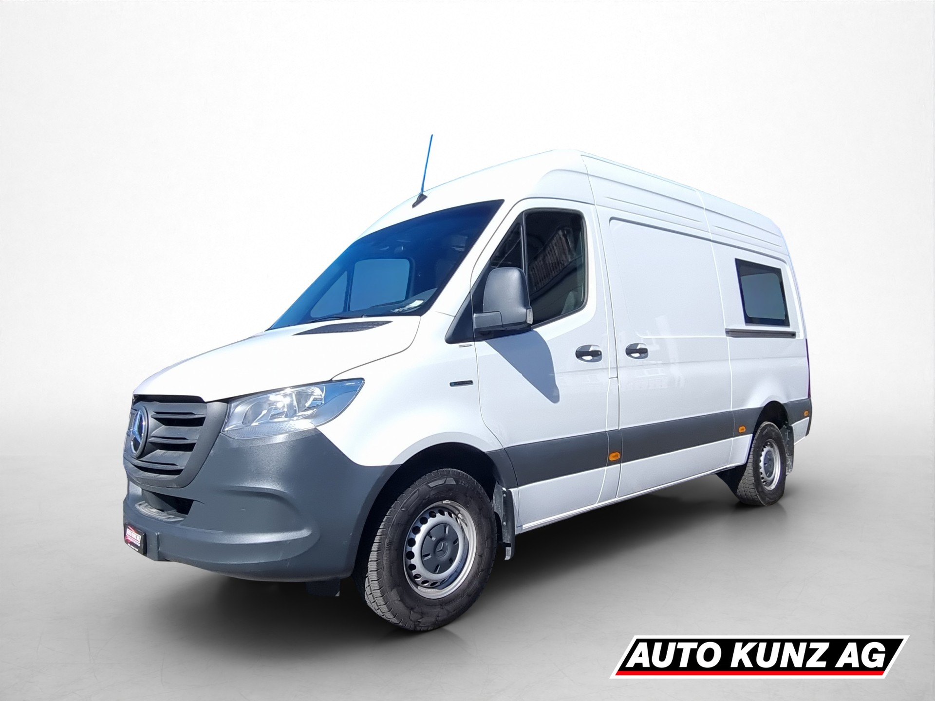MERCEDES-BENZ eSprinter 320 56kWh StPro-image-0