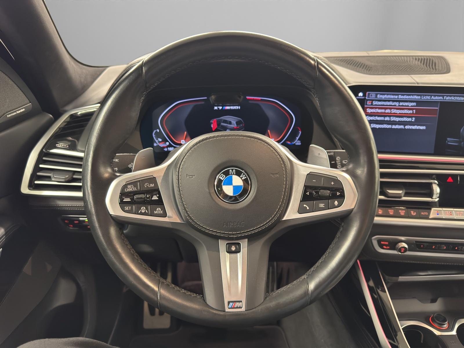 BMW X7 M50i-image-14