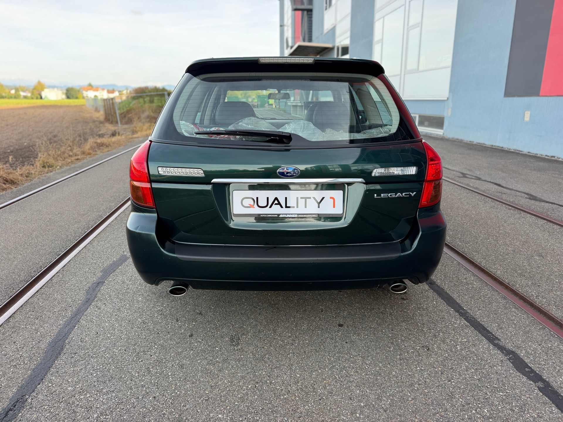 SUBARU Legacy 2.5i AWD Limited Automatic-image-5