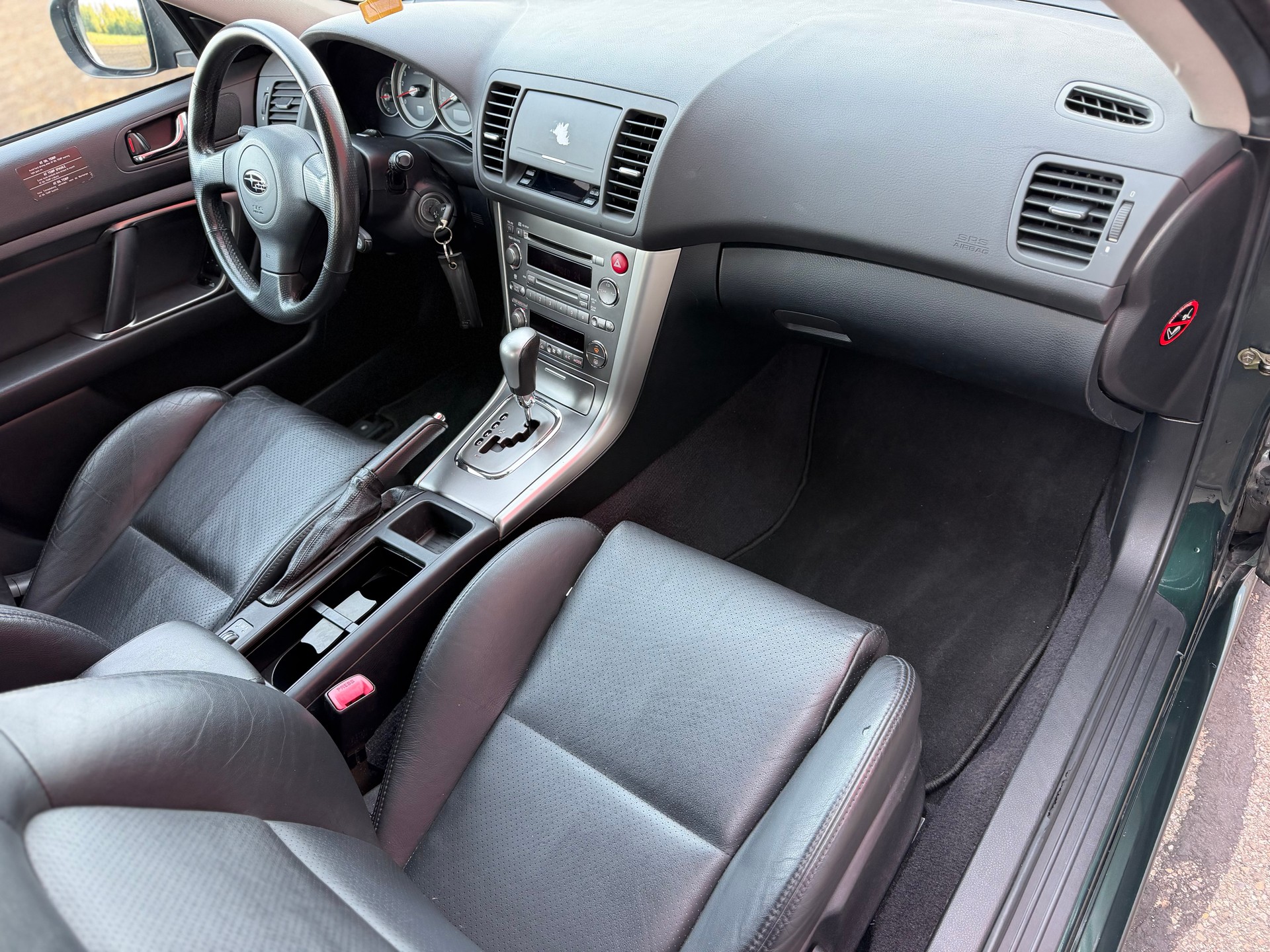 SUBARU Legacy 2.5i AWD Limited Automatic-image-12