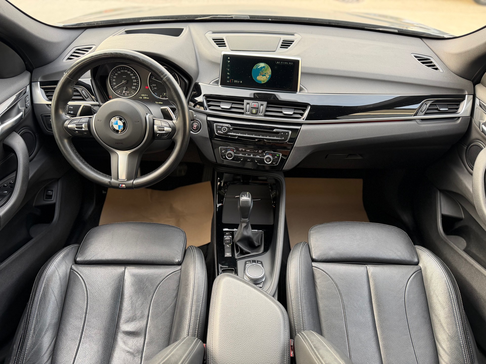 BMW X1 xDrive 25d M Sport Steptronic-image-11