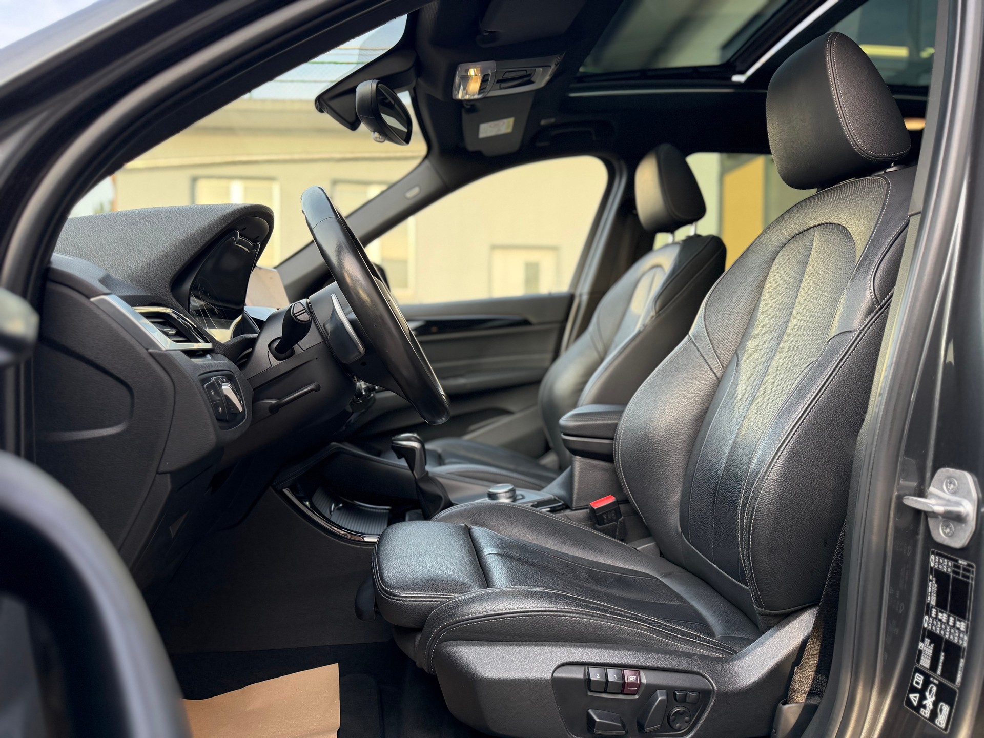 BMW X1 xDrive 25d M Sport Steptronic-image-9
