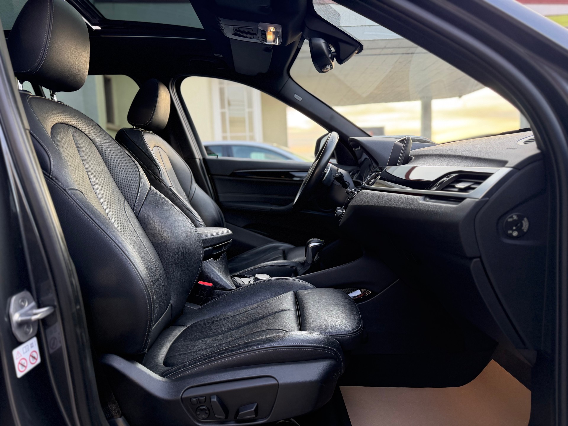 BMW X1 xDrive 25d M Sport Steptronic-image-13