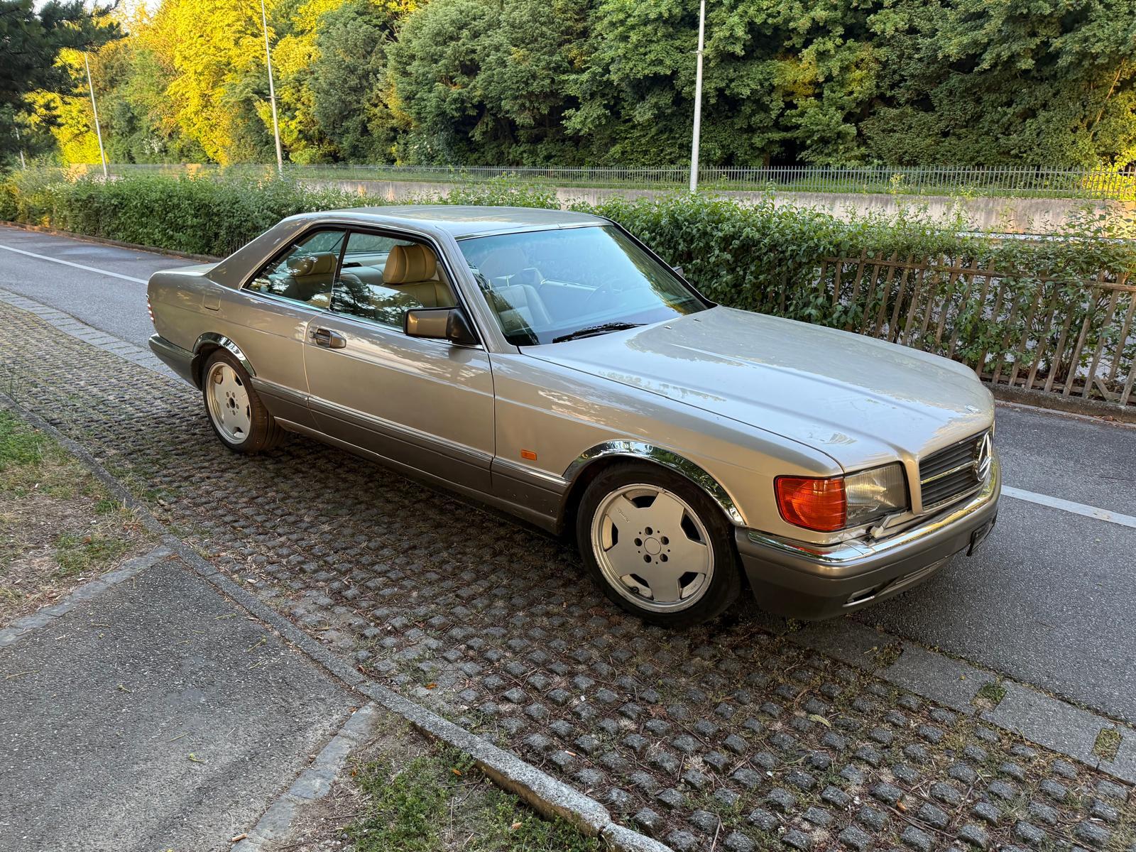 MERCEDES-BENZ 560 SEC Automatic-image-7