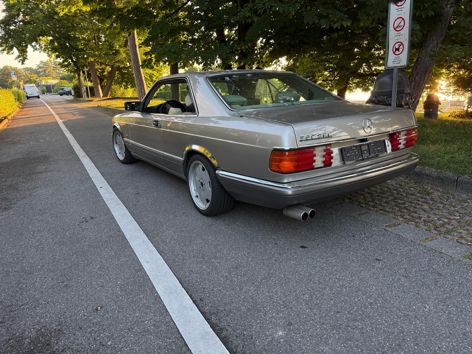 MERCEDES-BENZ 560 SEC Automatic-image-10
