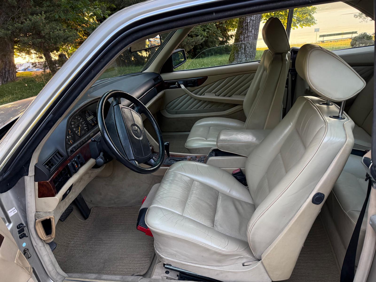MERCEDES-BENZ 560 SEC Automatic-image-4