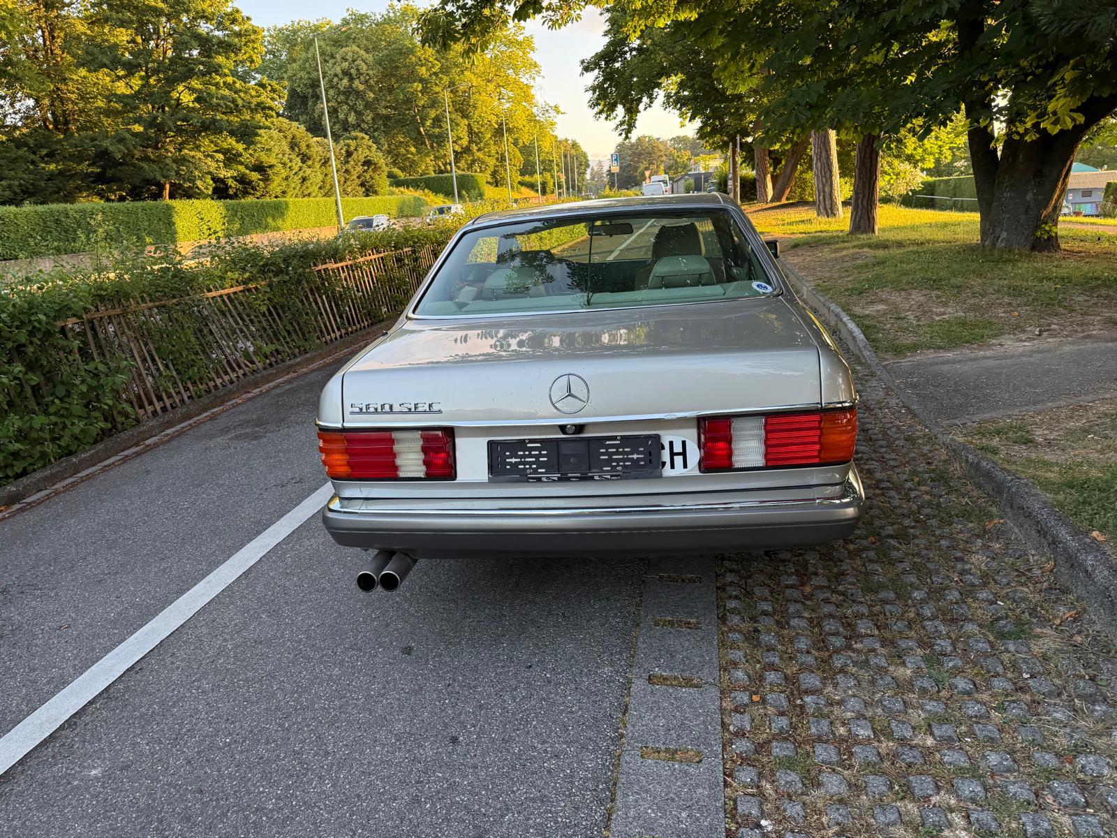 MERCEDES-BENZ 560 SEC Automatic-image-12