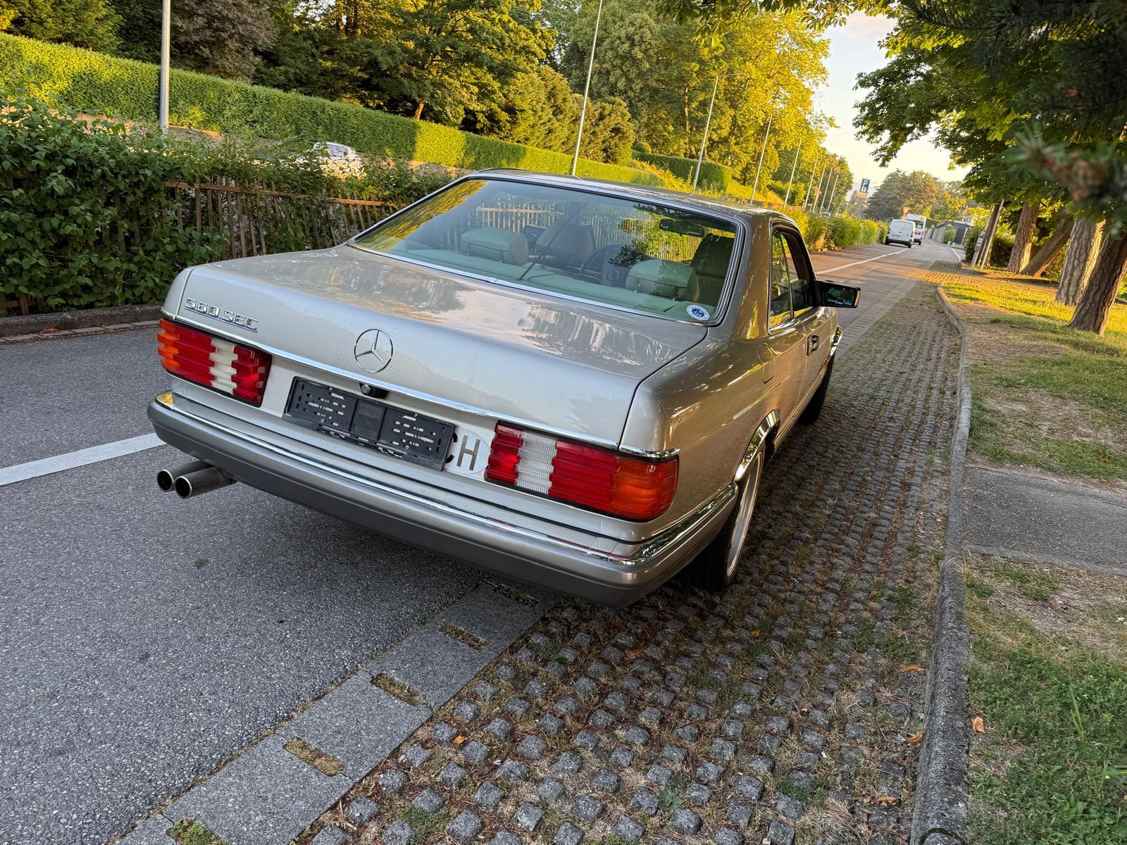 MERCEDES-BENZ 560 SEC Automatic-image-9