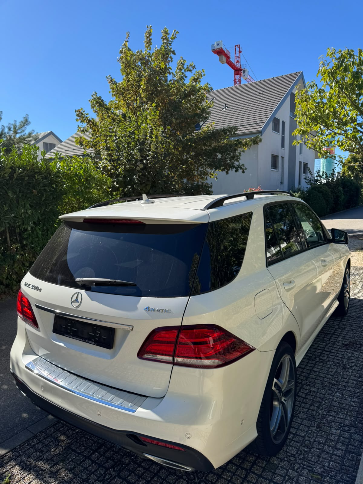 MERCEDES-BENZ GLE 350 d-image-2