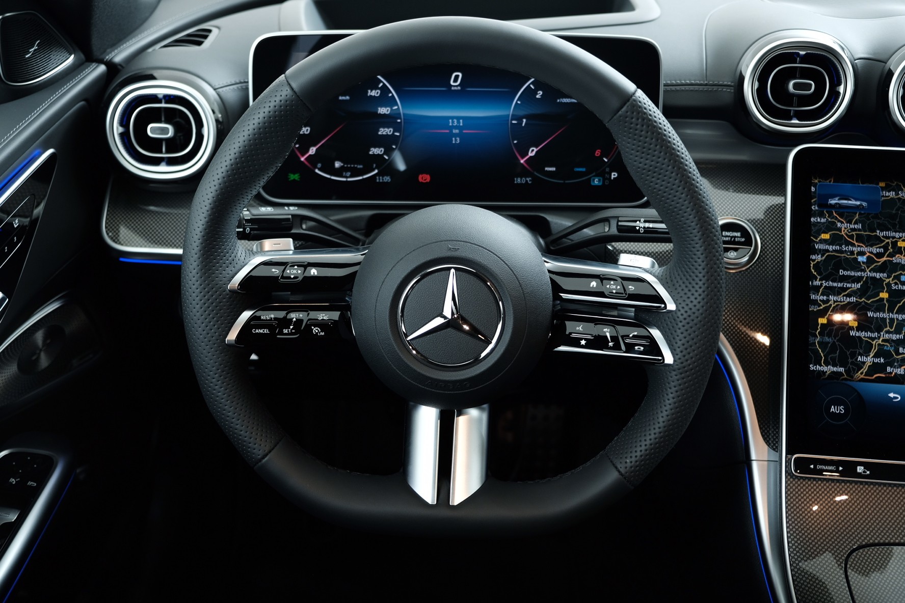 MERCEDES-BENZ C 220 d Swiss Star AMG Line 4matic W206-image-7
