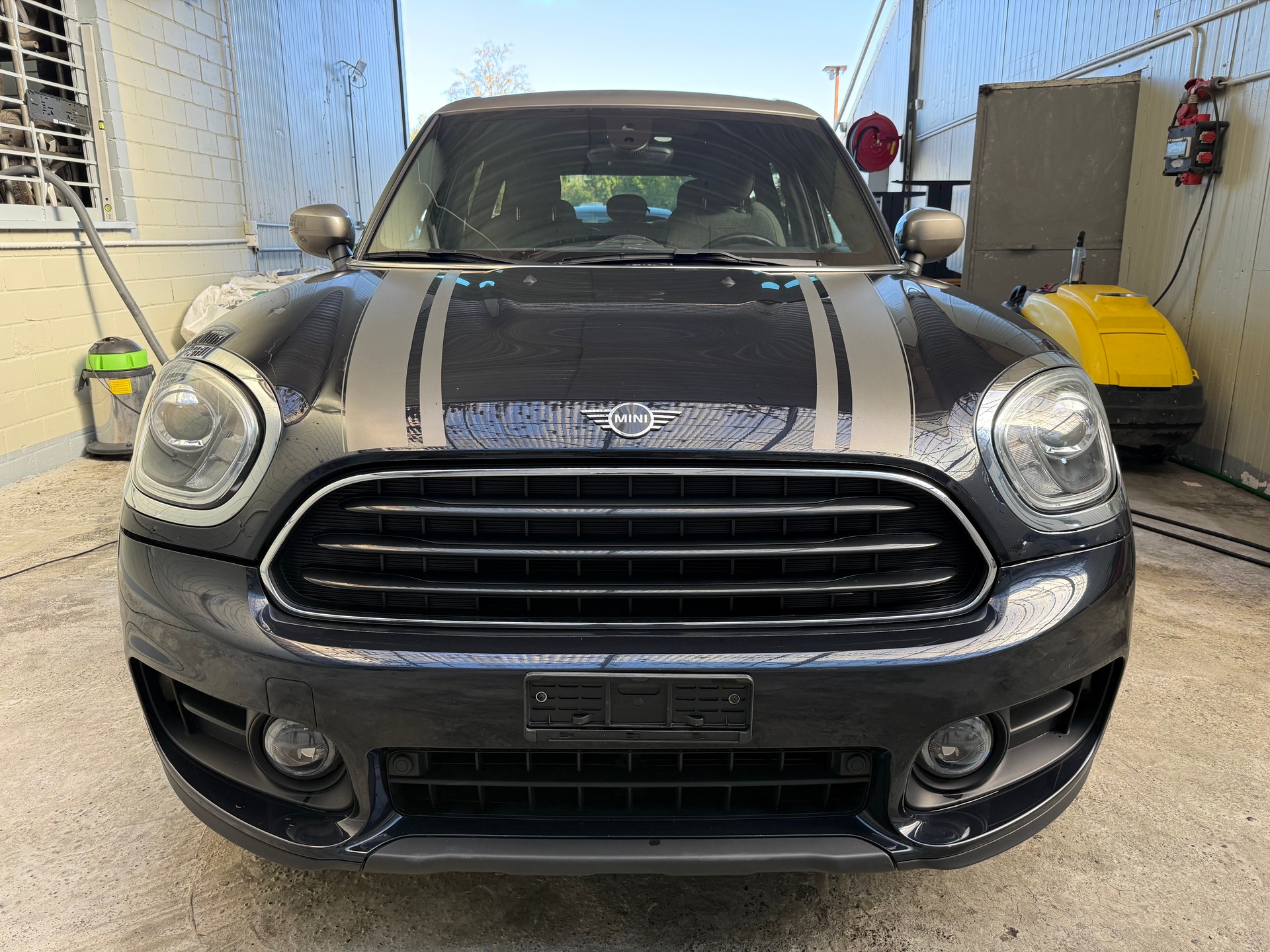 MINI Countryman Cooper D ALL4-image-1