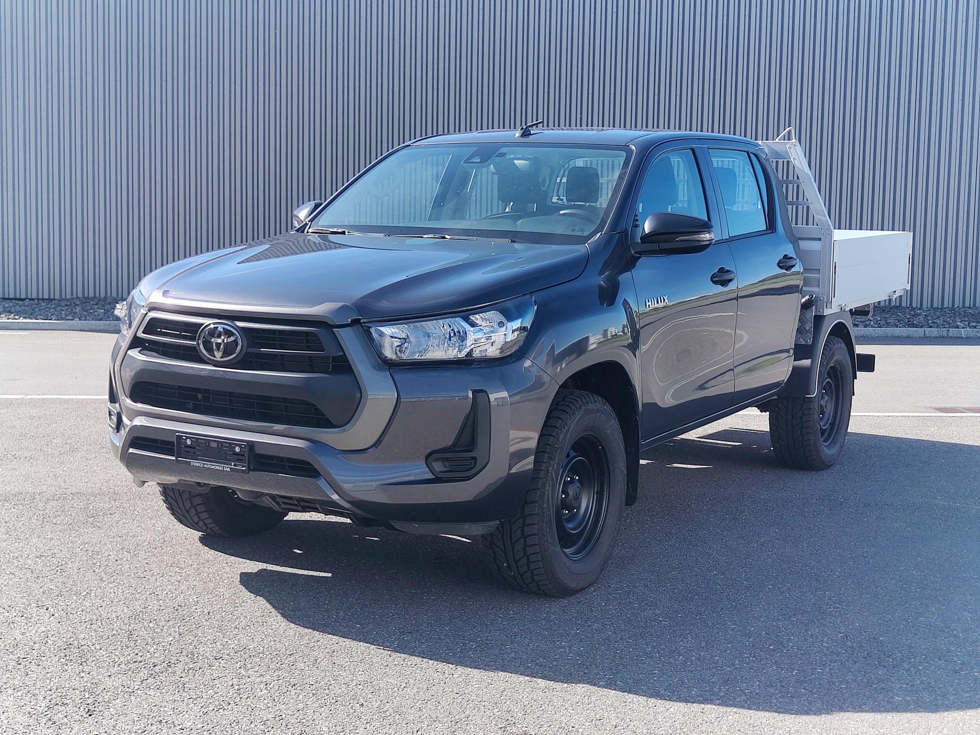 TOYOTA Hilux 2.4D-4D Comfort Double Cab 4x4-image-1
