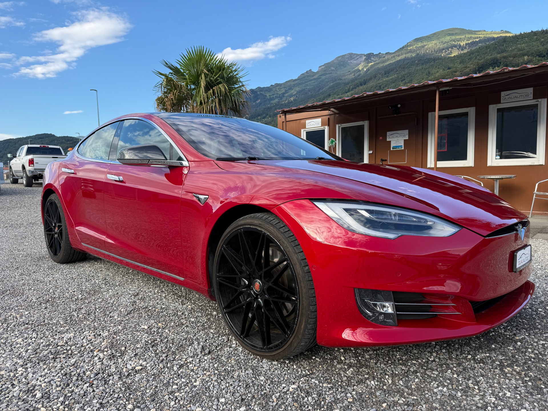 TESLA Model S Maximale-Reichweite-image-1