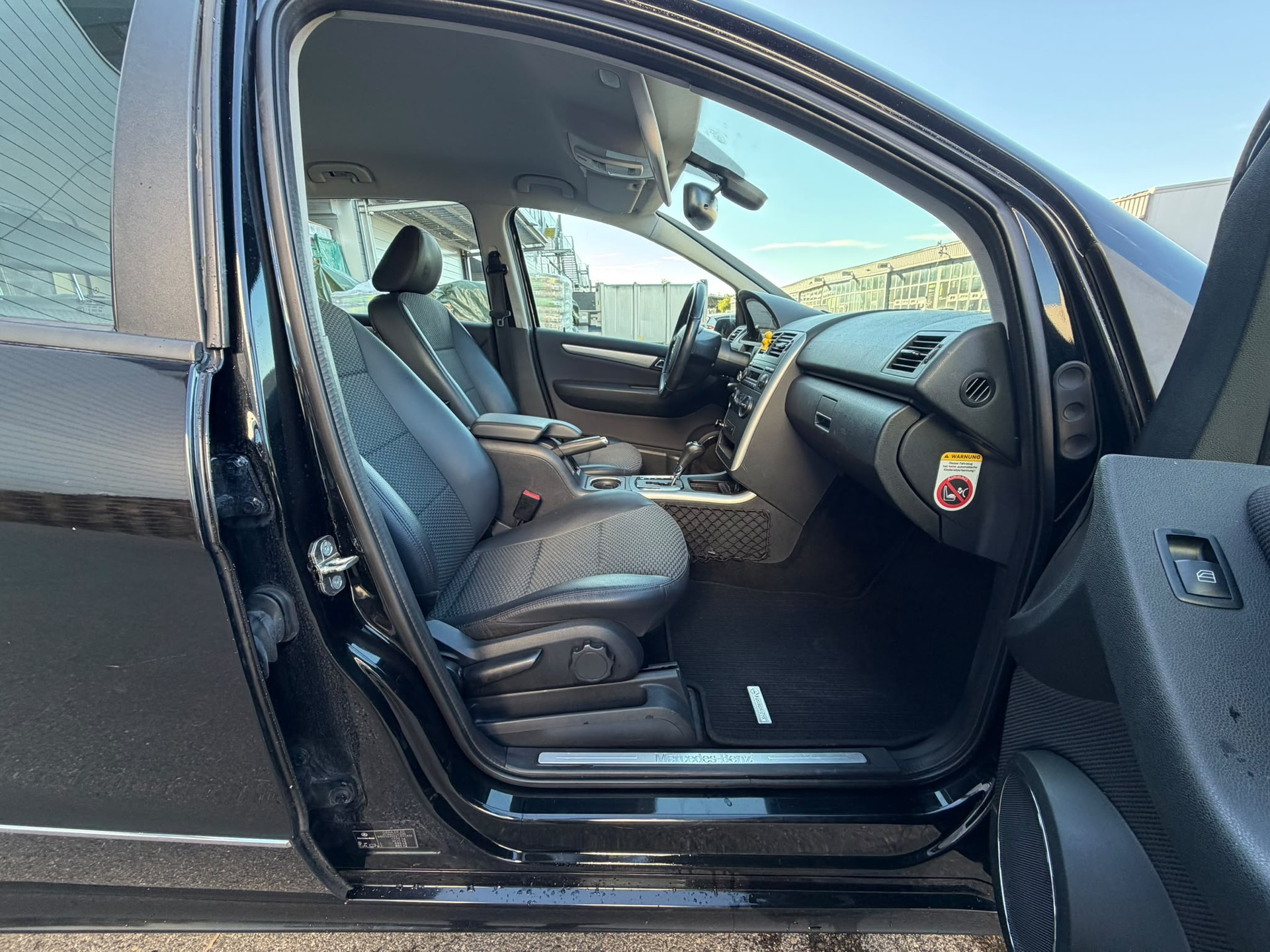 MERCEDES-BENZ A 180 (170) Avantgarde Autotronic-image-10