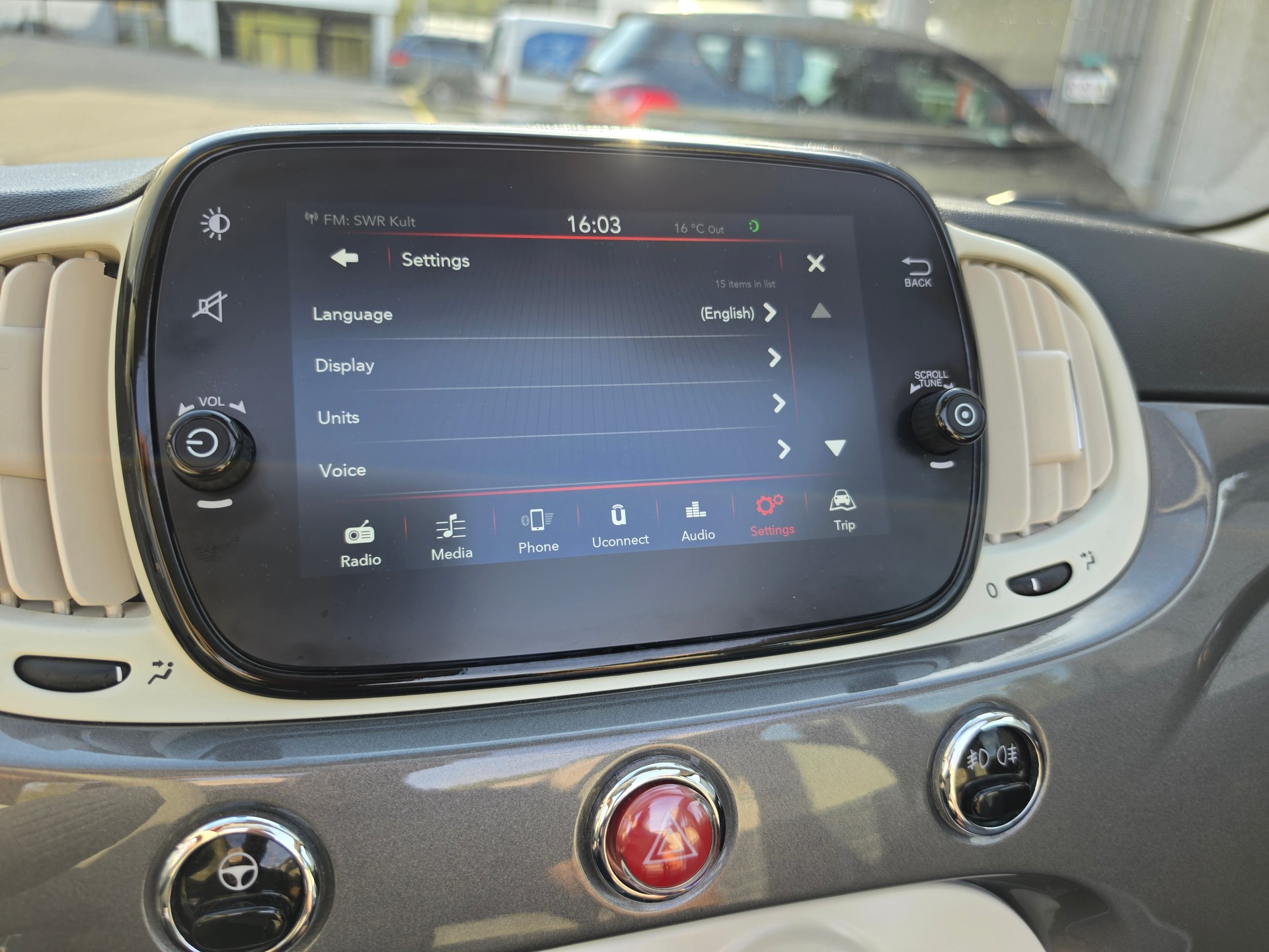 FIAT 500C 1.2 Lounge Dualogic-image-28